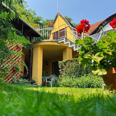 Óvár 12 Vendégház Tokaj Exterior foto