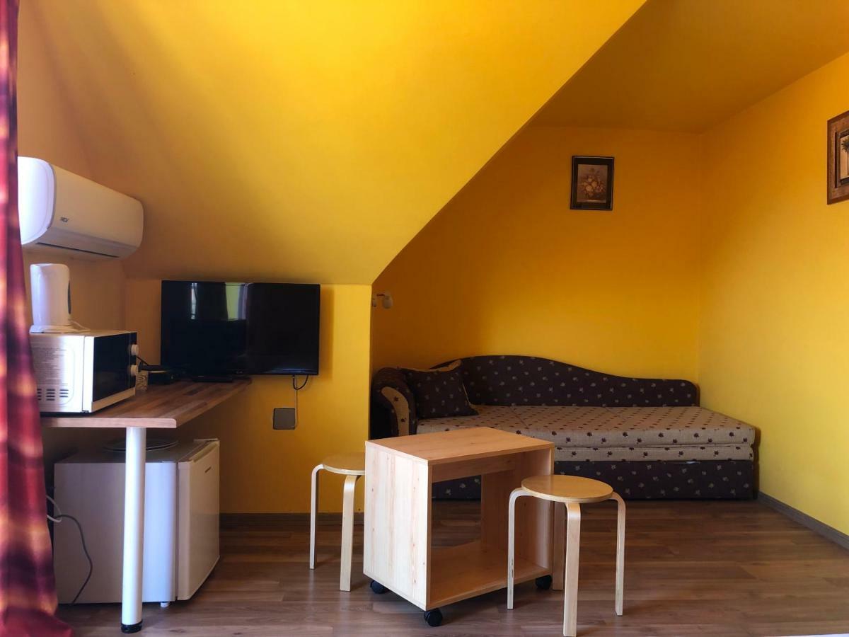 Óvár 12 Vendégház Tokaj Exterior foto